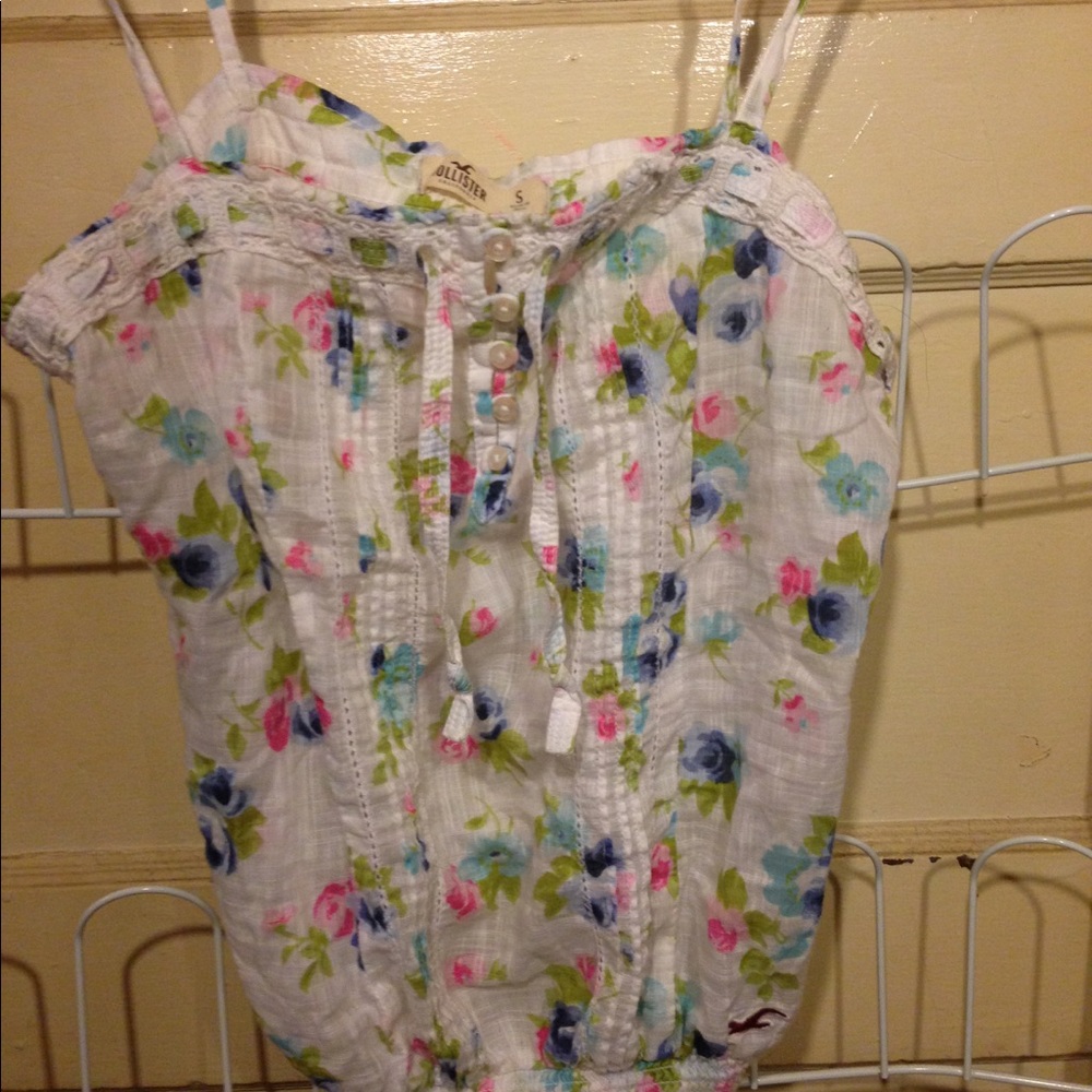 Floral crop top